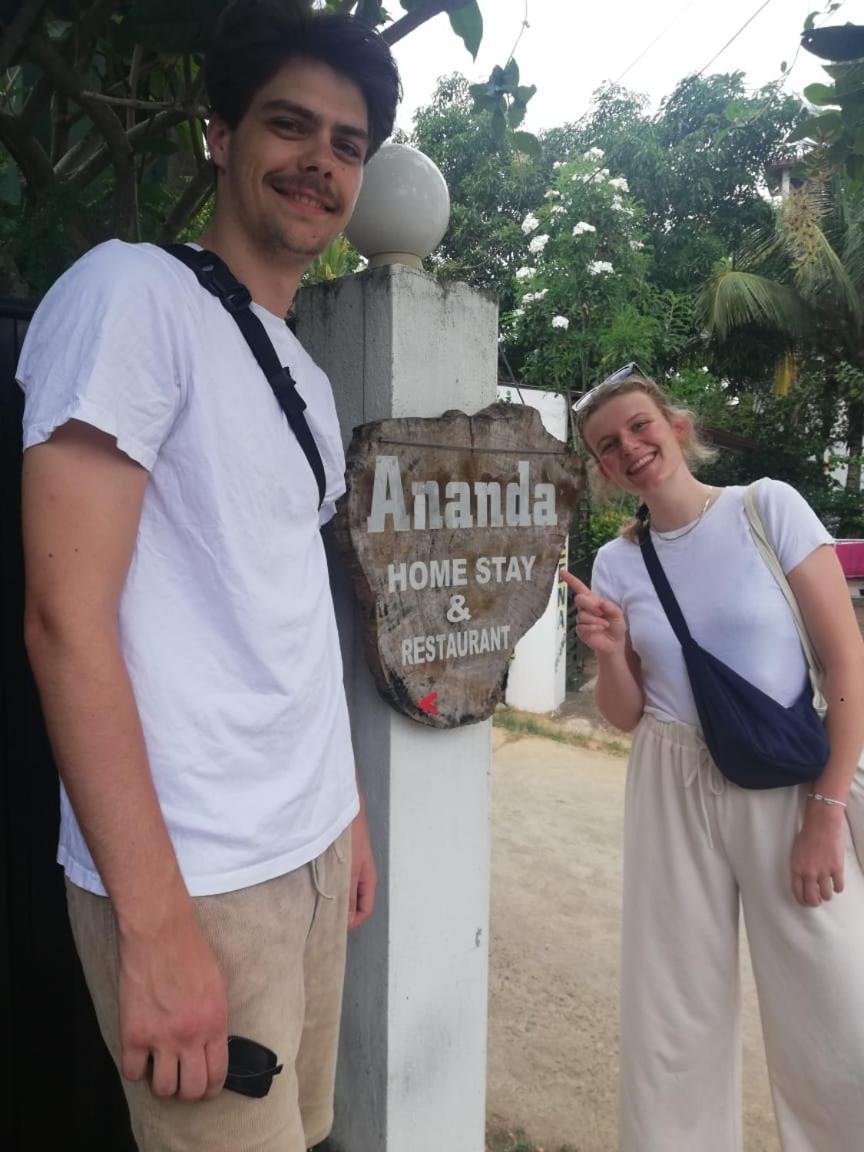 Ananda Home Stay And Restaurant 坦加拉 外观 照片